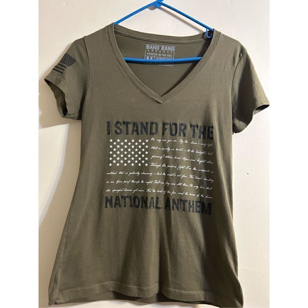Bang bang apperal I stand for the national anthem tee size meduim